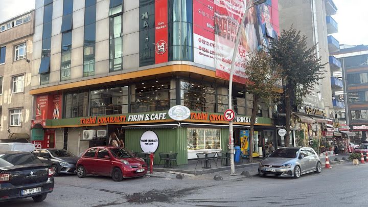 Tarihi Çınaraltı Fırın Cafe