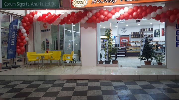 Akkoç Pastane Cafe