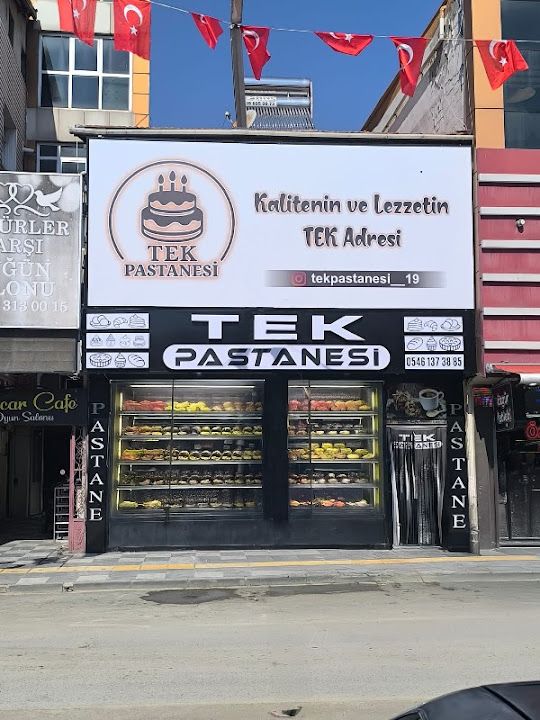 Tek Pastanesi