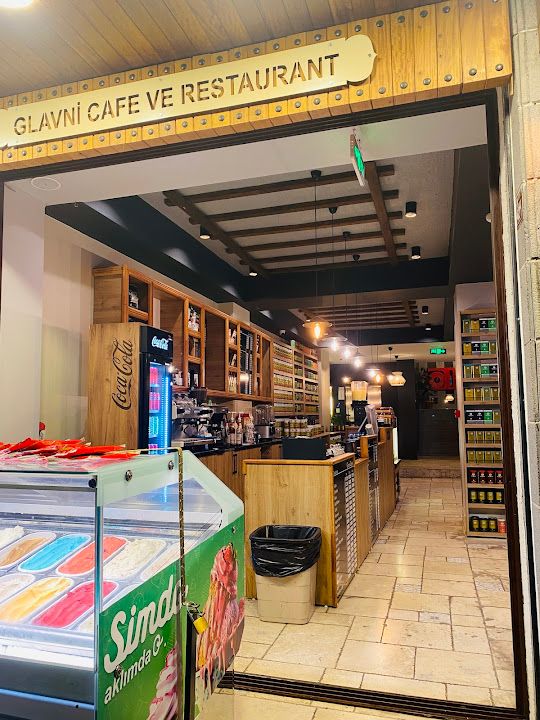 Glavni Cafe Restaurant
