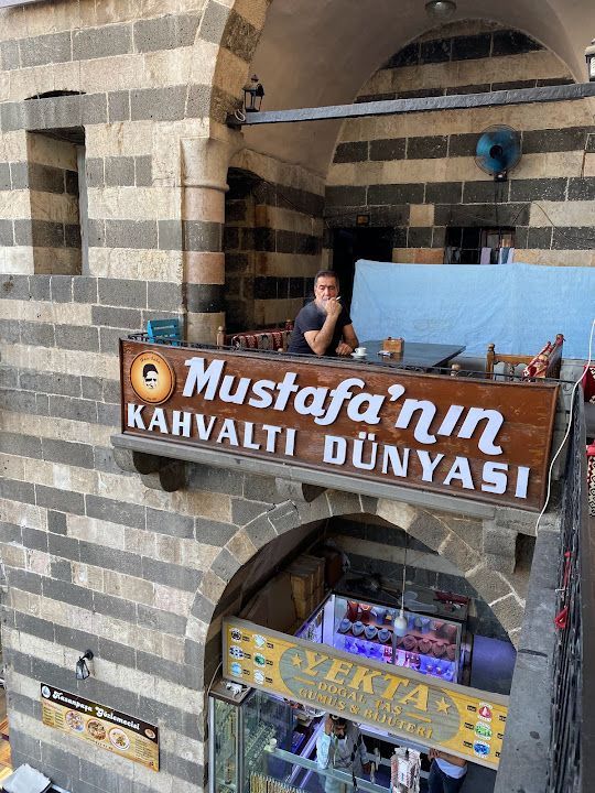 Mustafa'nın Kahvaltı Dünyası