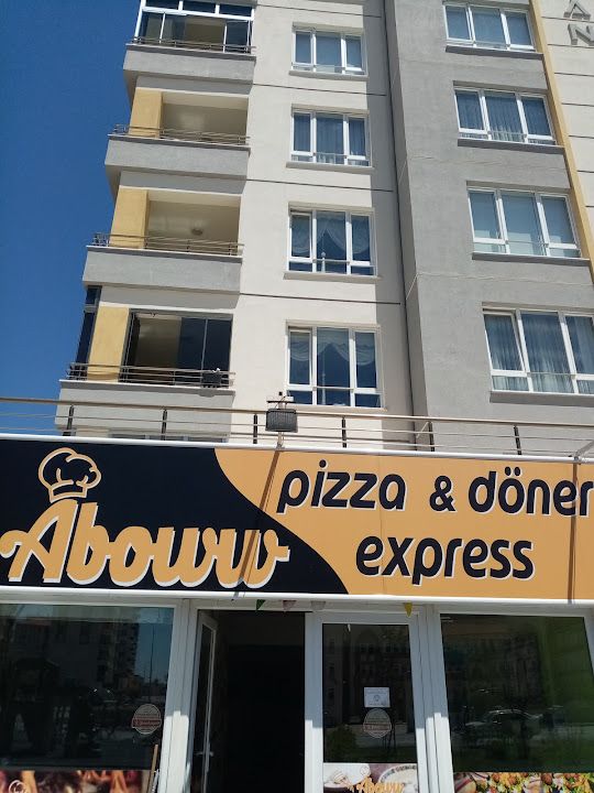 Aboww Pizza