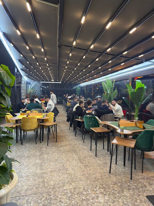 Maxgarden Cafe & Aile Okey Salonu