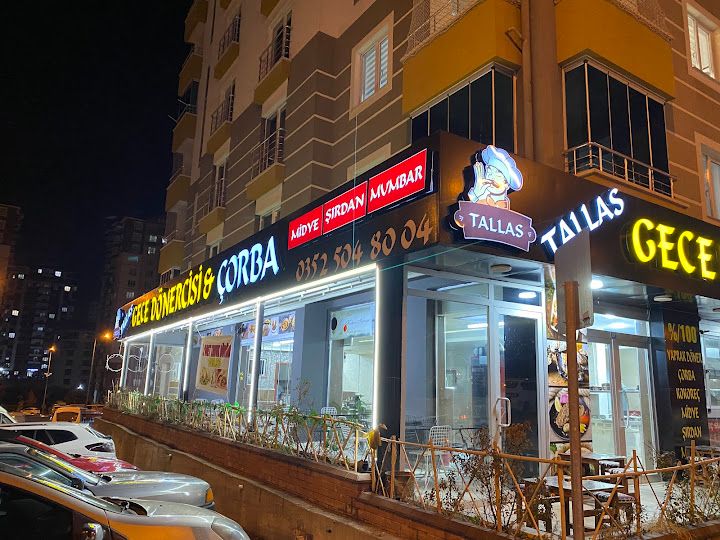 Tallas Gece Dönercisi