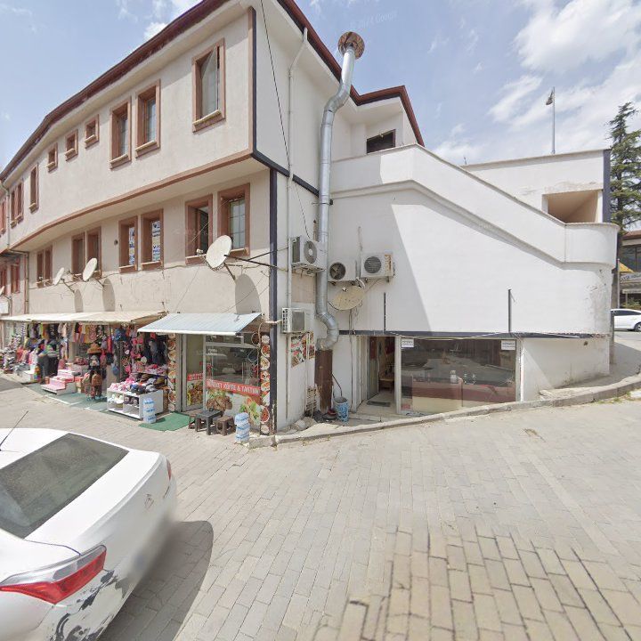 Aile Lokantasi Enfes Tatlar