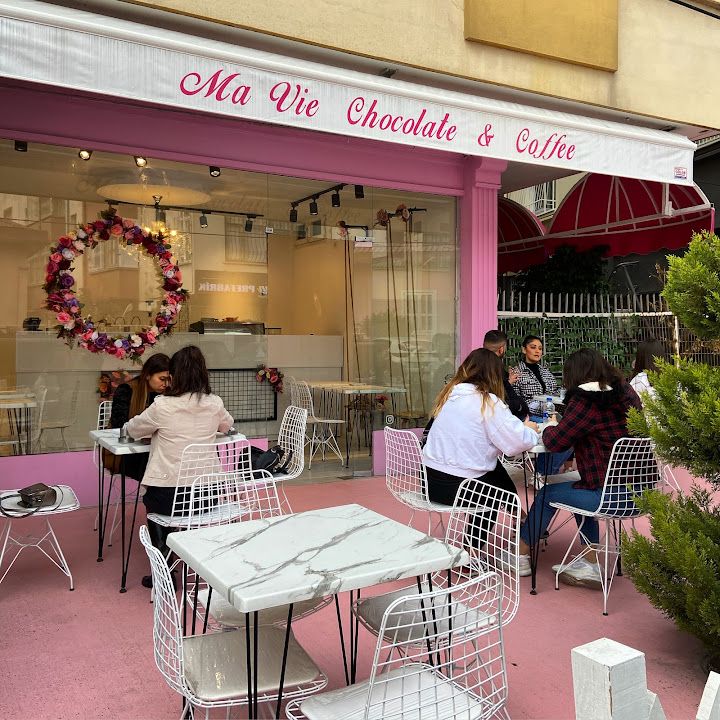Ma Vie Chocolate & Coffee