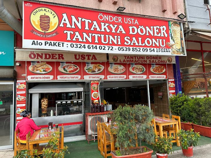 ÖNDER USTA ANTAKYA DÖNER TANTUNİ SALONU