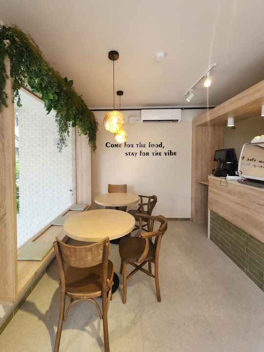 Roscoff Cafe & Bistro