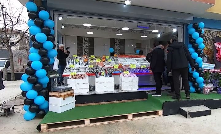 Barış Balıkçılık Salı Pazarı