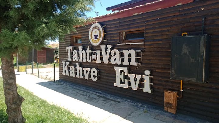 Taht-ı Van Kahve Evi
