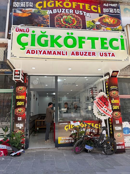 Ünlü Çiğköfteci Adıyamanlı Abuzer Usta