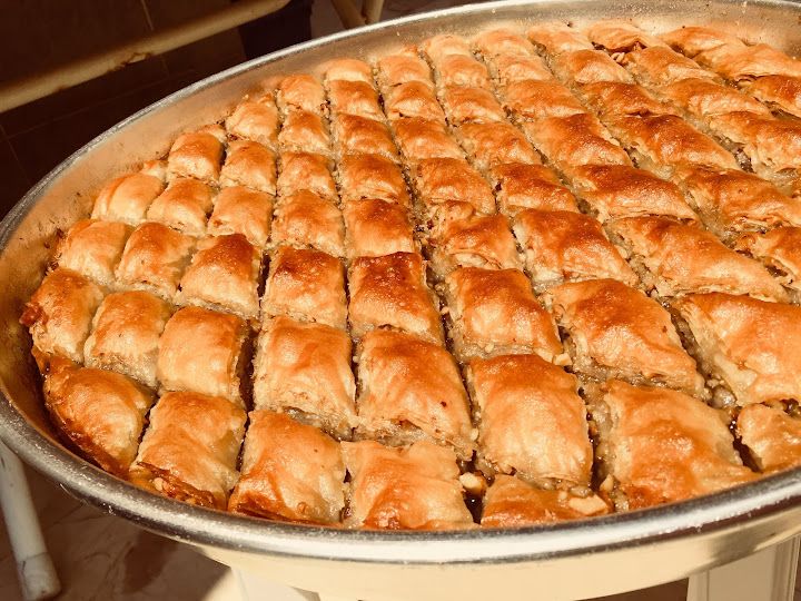 Baklavacı Nafise Usta