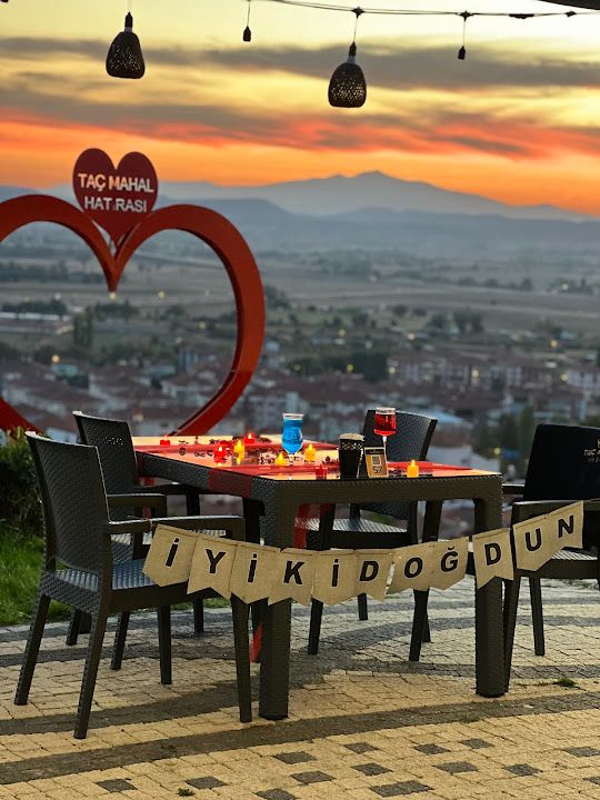 Taç Mahal Tavşanlı