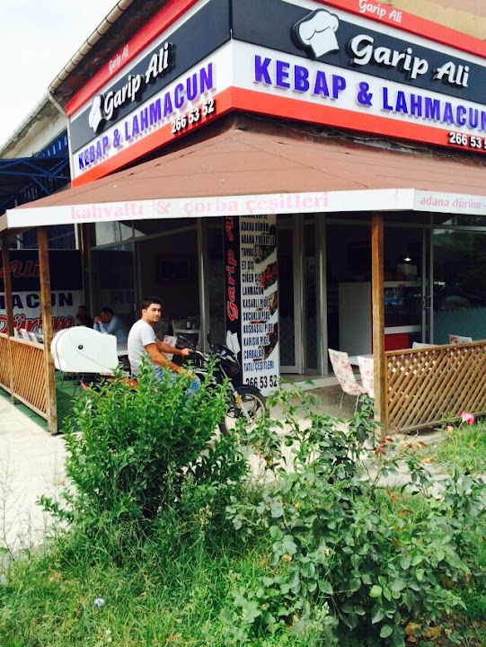 Garip Ali Kebap Lahmacun