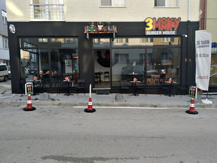 3 Monkey Burger Batıkent