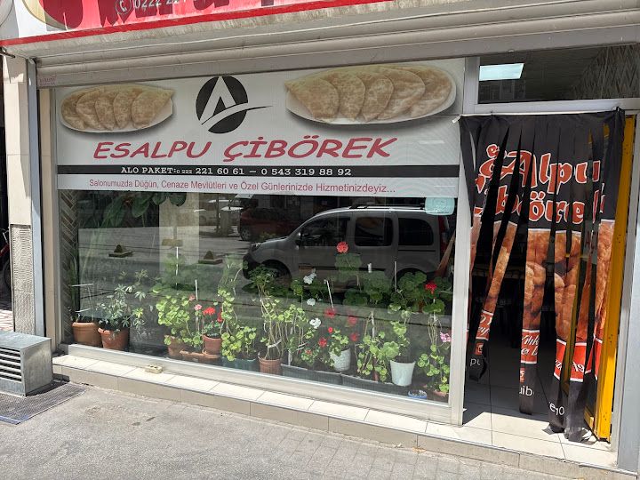 Es Alpu Çibörek