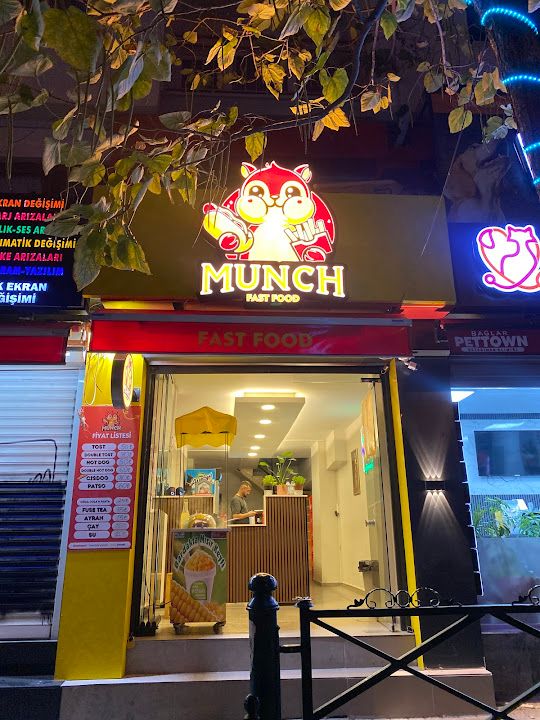 Munch Fast Food