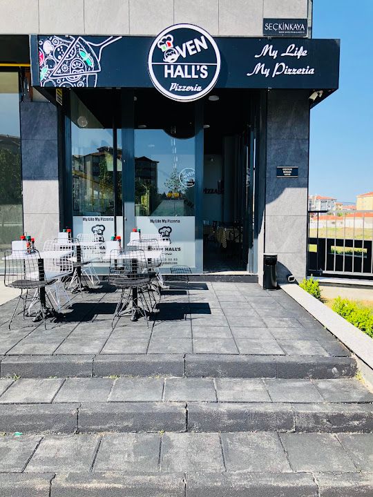 Oven Hall's Pizzeria