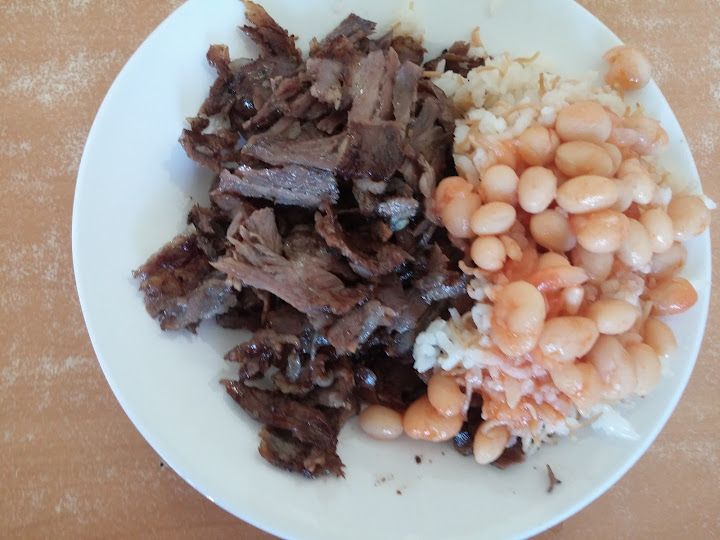 Üç Kardeşler Lokantası