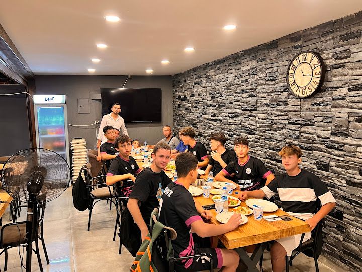 Ömür Pide Park Meşhur Terme Pidesi 7/24