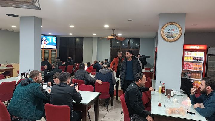 Seyfi Hoca ve Muhtarın Yeri Dinlenme Tesisleri