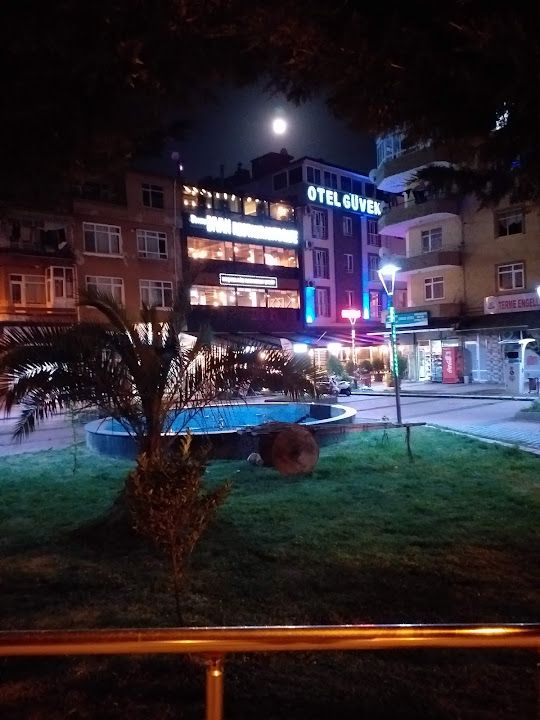 Üniversite Cafe