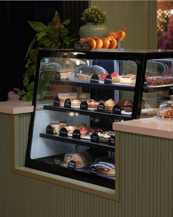 Artos Patisserie