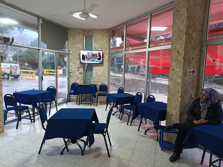 Bizim köşe çay evi
