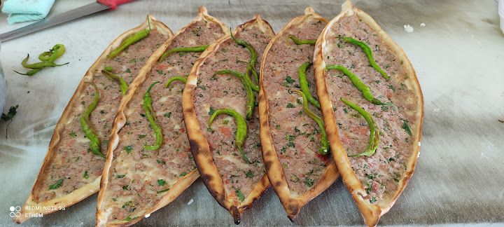 Gökcen Efe Pide