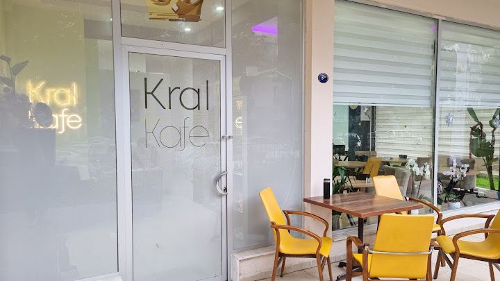 Kral Cafe