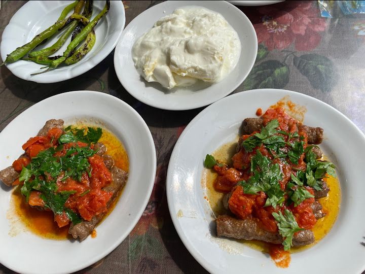 Şiş Köfteci Özcan Baba