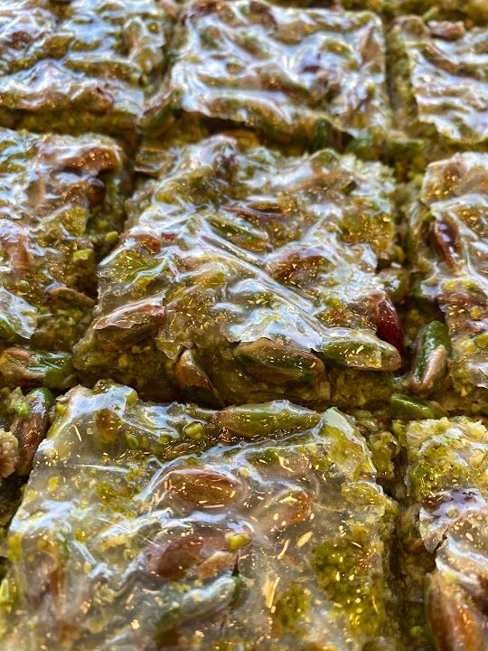 Tire demiroğlu baklavaları 2.şube