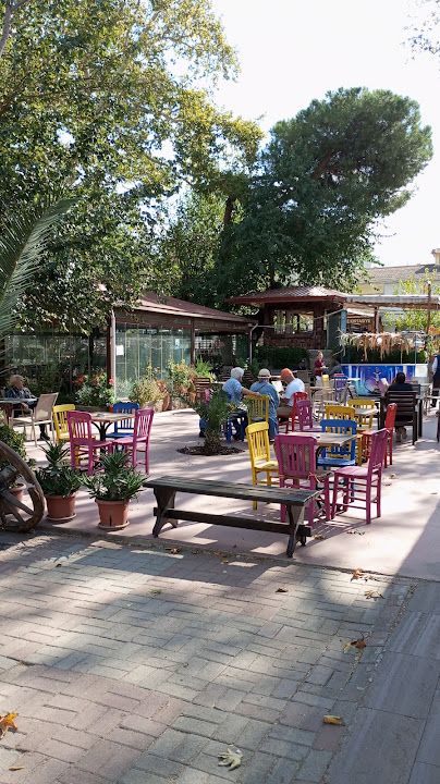 Tire İstasyon Cafe