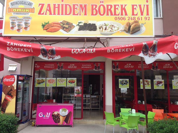 Tire zahidem börek evi