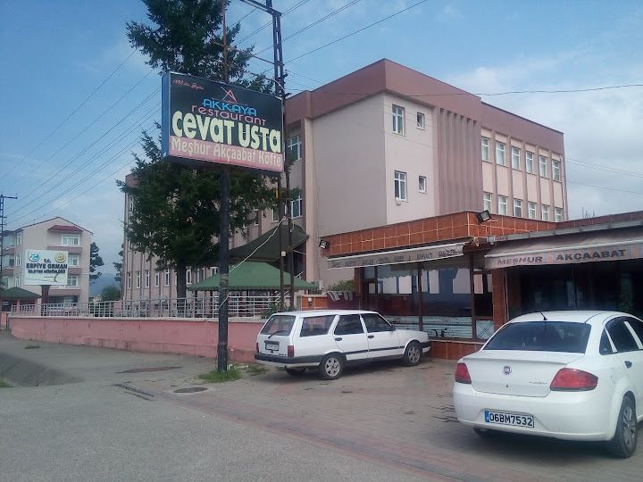 Cevat Usta Köfte