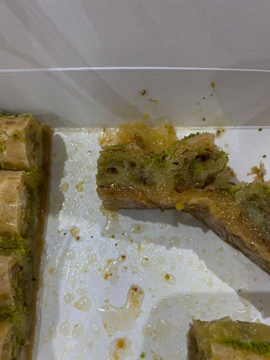 Alimoğlu Baklavaları Torbalı