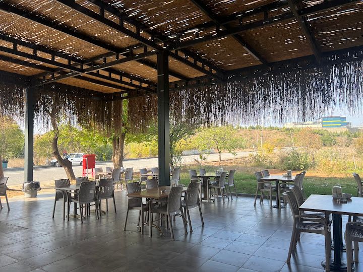 Altıpramit restoran