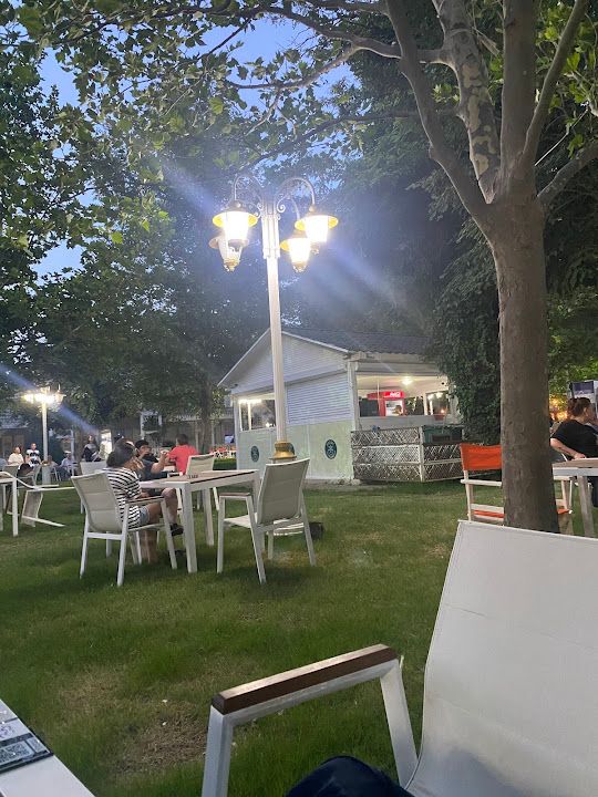 Beyaz kafe
