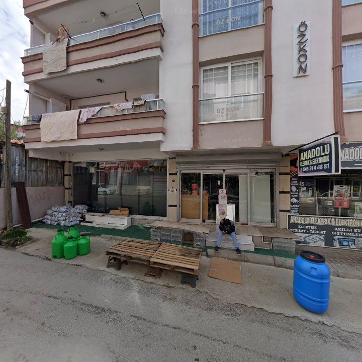 Hünerli Eller - Börek Cafe Tatlı