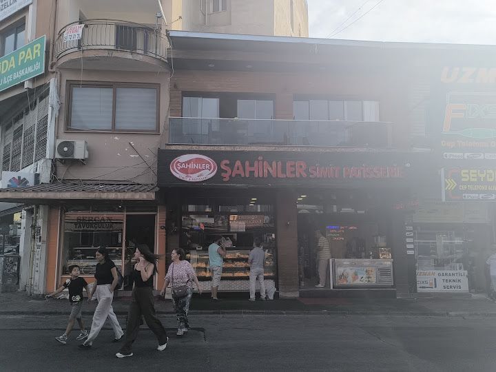 Şahinler simit patisserie çarşı