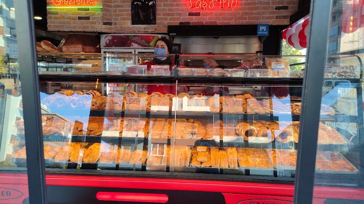 Şahinler Simit Patisserie