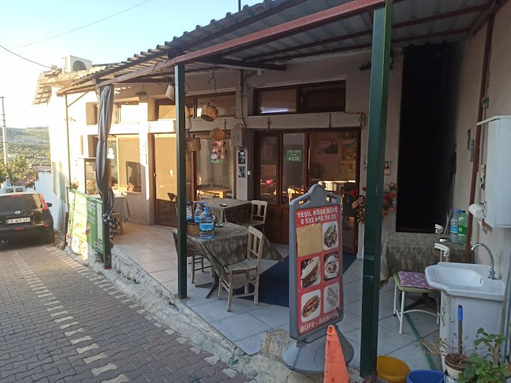 Yeşil Köşe Büfe
