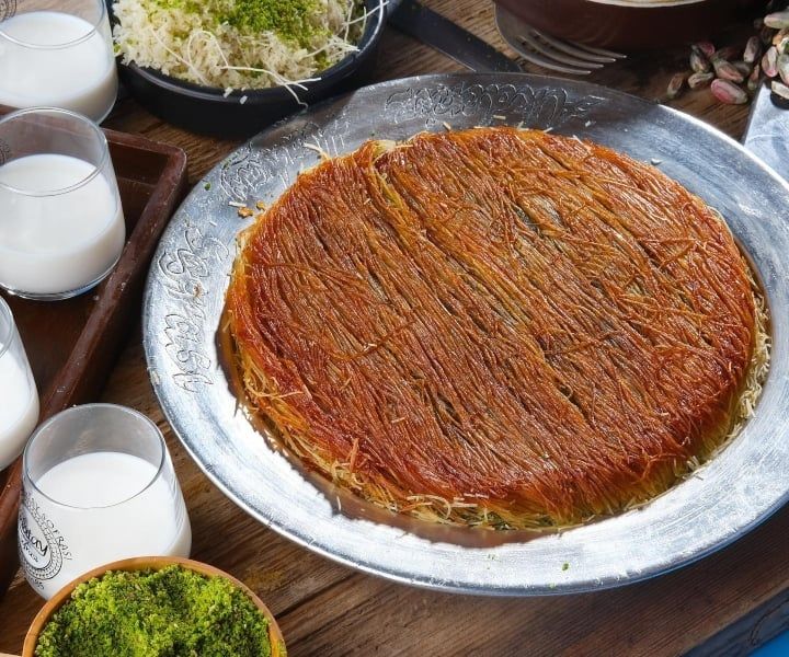 Doğanay Baklavaları 2 Künefe ve Börek