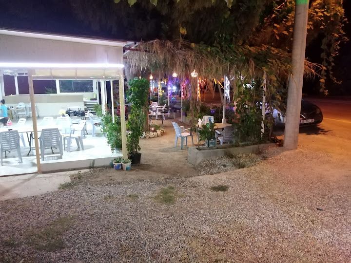 Ladin Cafe Kahvaltı Salonu