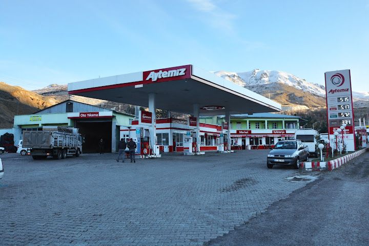 Bizim Petrol Tortum Cağ Kebap