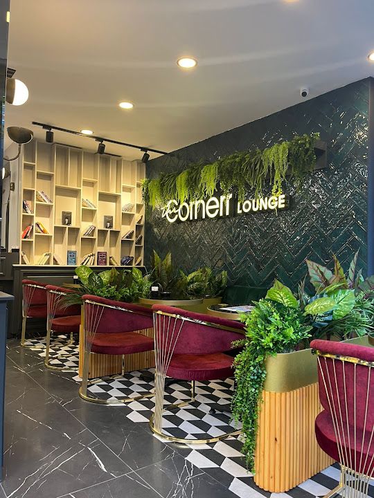 The Cornerr Lounge