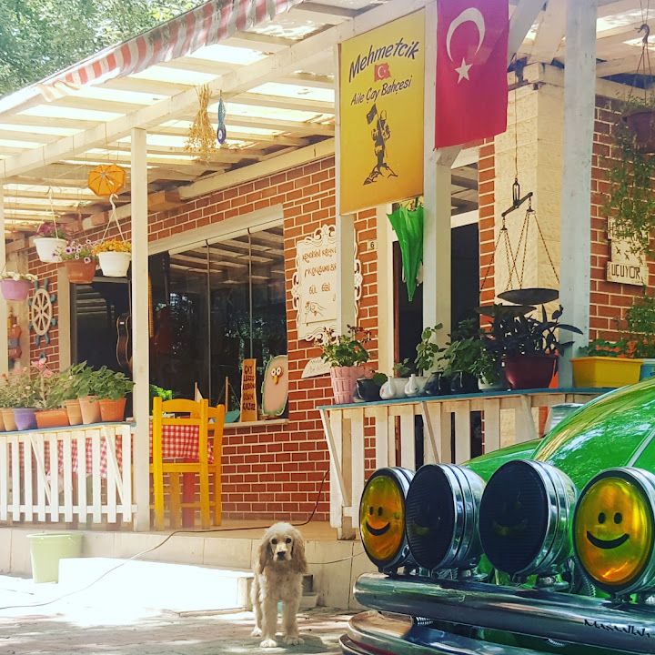 Mehmetçik Aile Çay Bahçesi