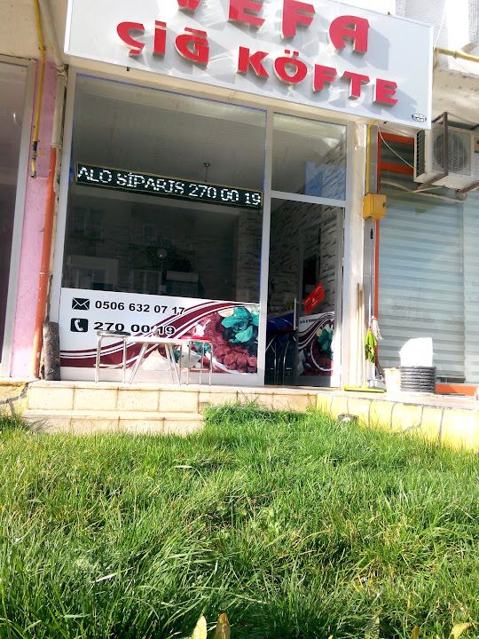 Turhal Vefa Çiğ Köfte