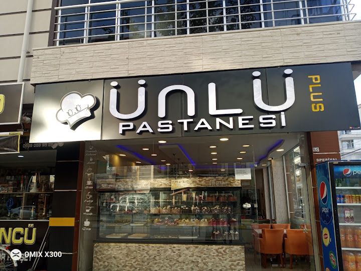 Ünlü Plus Pastanesi