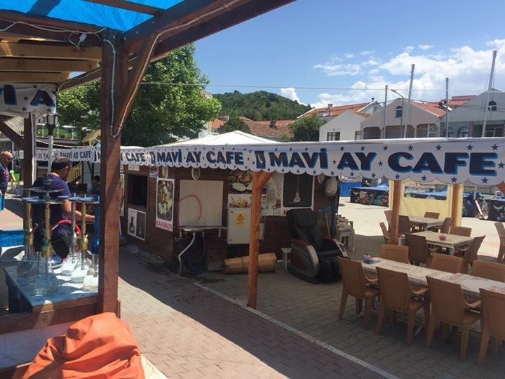 Mavi Ay Cafe